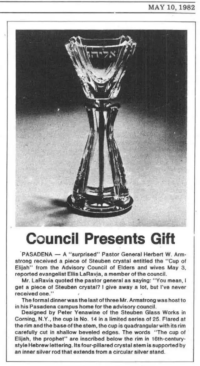 Council Presents Gift, WN, 10May1982, p.1